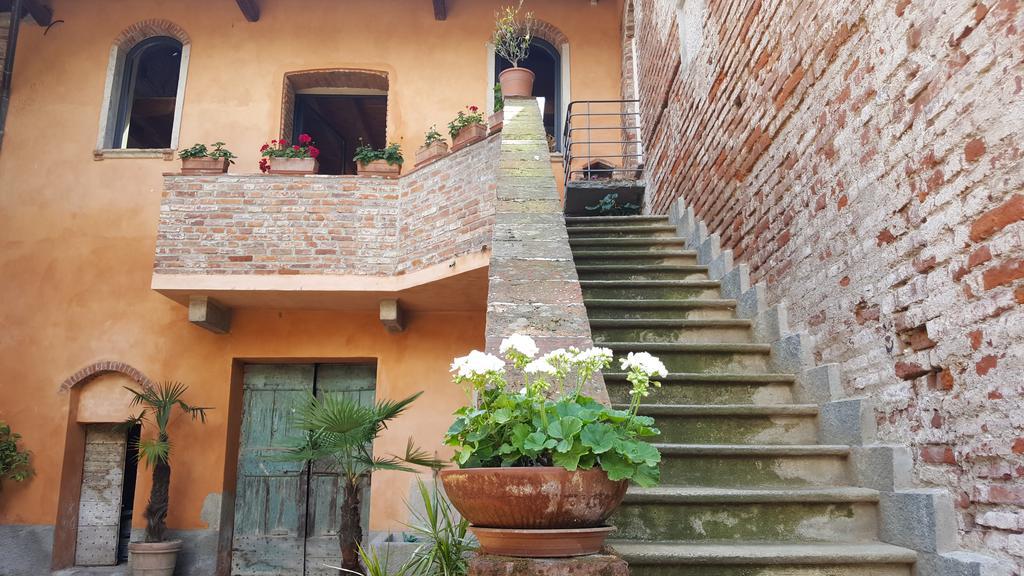 Апартаменты Borgo Archinto Robecco sul Naviglio Экстерьер фото
