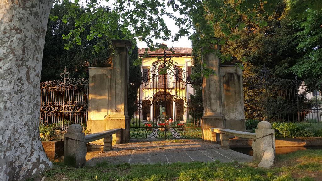 Апартаменты Borgo Archinto Robecco sul Naviglio Экстерьер фото